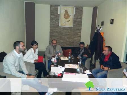 Marti, trei ceasuri rele